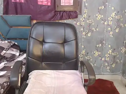 Snapshot of xnx_nikki chatting on 3, 11, 2025 xnx nikki online show from 3, 11, 2025