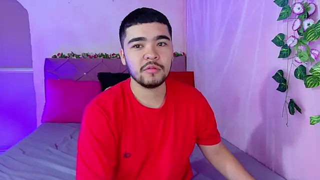  mia and mike  online show from 25, 9, 2025