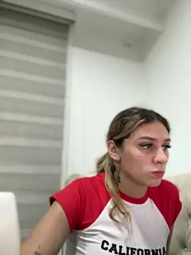 Snapshot of aliisonn__parker26 chatting on 17, 3, 2025 aliisonn parker26 online show from 17, 3, 2025