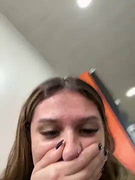 Snapshot of aliisonn__parker26 chatting on 18, 3, 2025 aliisonn parker26 online show from 18, 3, 2025