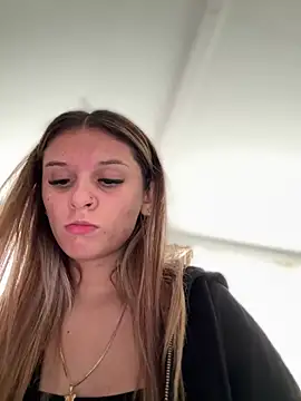 Snapshot of aliisonn__parker26 chatting on 20, 3, 2025 aliisonn parker26 online show from 20, 3, 2025