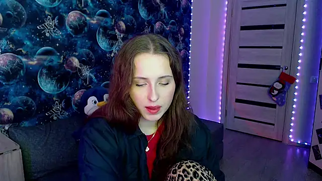 BarbiePieer online show from 5, 12, 2025