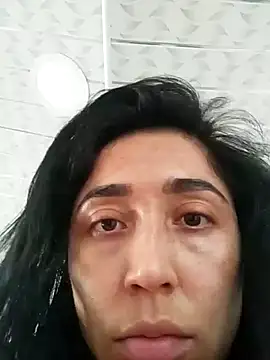 Snapshot of Elowyn chatting on 13, 9, 2025 Elowyn online show from 13, 9, 2025