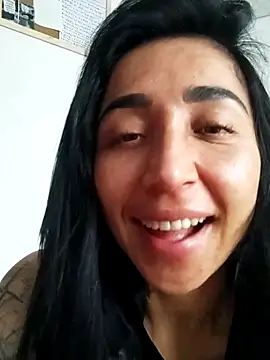 Snapshot of Elowyn chatting on 11, 10, 2025 Elowyn online show from 11, 10, 2025