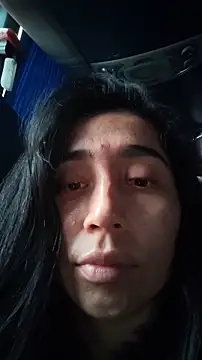 Snapshot of Elowyn chatting on 27, 10, 2025 Elowyn online show from 27, 10, 2025