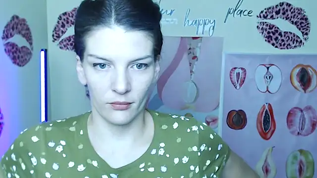 VanessaRey  online show from 15, 11, 2025