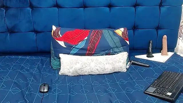 AriesCake online show from 25, 2, 2026