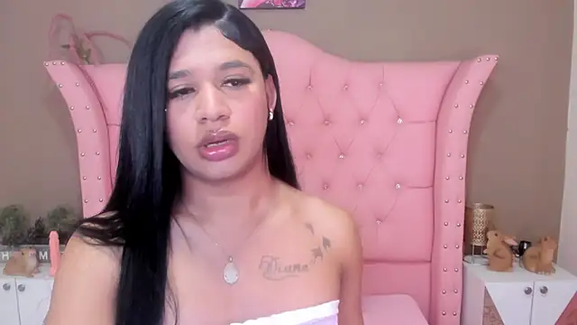 Samantha Evans 18 online show from 22, 3, 2025