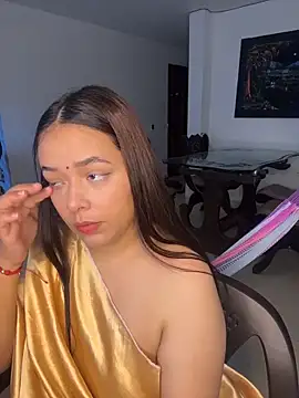 Snapshot of Deepika_padukoneNisha chatting on 17, 10, 2025 Deepika padukoneNisha online show from 17, 10, 2025