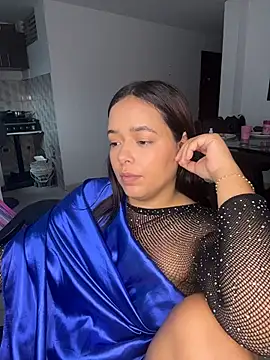 Snapshot of Deepika_padukoneNisha chatting on 19, 10, 2025 Deepika padukoneNisha online show from 19, 10, 2025