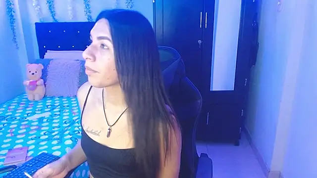 Snapshot of Lyaa_Cute chatting on 25, 2, 2026 Lyaa Cute online show from 25, 2, 2026