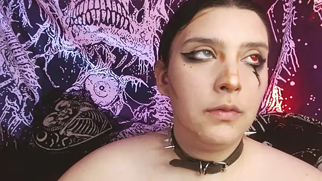 Snapshot of mikaskullcs chatting on 14, 11, 2025 mikaskullcs online show from 14, 11, 2025