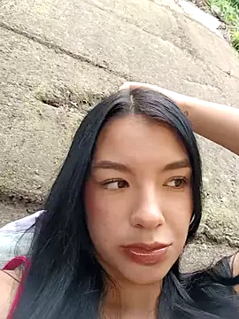 Snapshot of adrianagilton chatting on 11, 11, 2025 adrianagilton online show from 11, 11, 2025