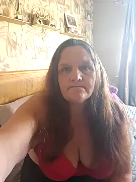 MissQueenBeex online show from 28, 9, 2025