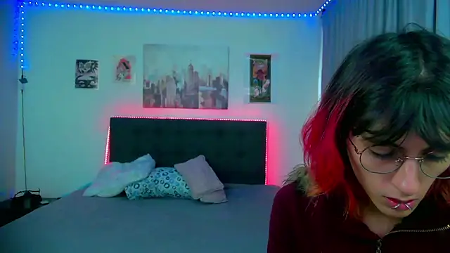 goth minerva online show from 18, 3, 2026