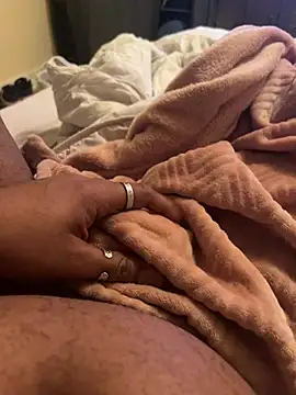 holestras online show from 18, 3, 2025