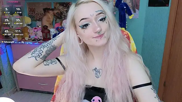 Manuela unicorn online show from 17, 11, 2025