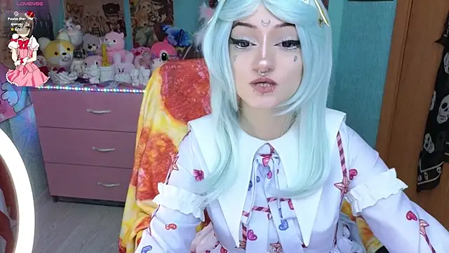 Manuela unicorn online show from 12, 3, 2026