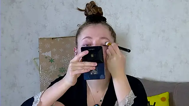 AshleyD  online show from 21, 12, 2025