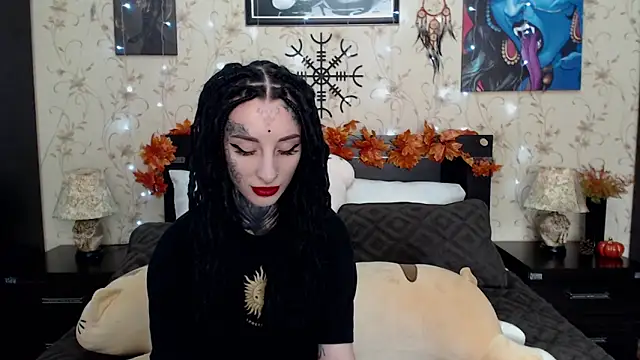 Velvetbat online show from 18, 10, 2025