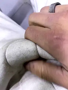 Snapshot of giyasbvnghkgkfk chatting on 15, 1, 2026 giyasbvnghkgkfk online show from 15, 1, 2026