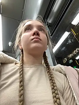 bambi lu online show from 14, 11, 2025