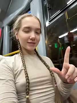 bambi lu online show from 19, 11, 2025