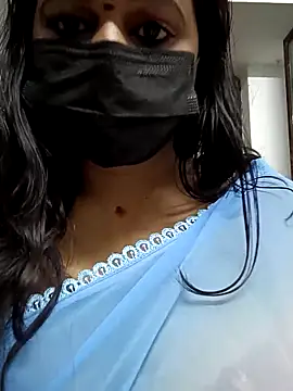 Snapshot of aparna99 chatting on 19, 9, 2025 aparna99 online show from 19, 9, 2025