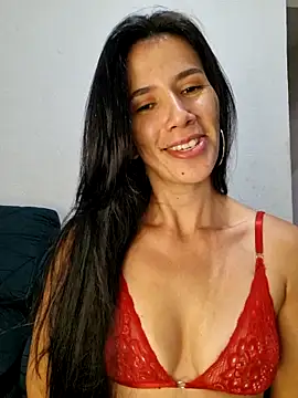 suzy20252 online show from 18, 11, 2025