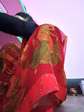 Snapshot of Eshna_Dabral chatting on 14, 10, 2025 Eshna Dabral online show from 14, 10, 2025