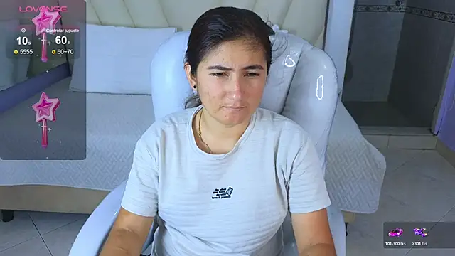 Snapshot of Katha03_ chatting on 12, 11, 2025 Katha03 online show from 12, 11, 2025