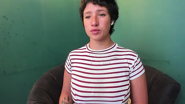 Elaine87  online show from 3, 2, 2026