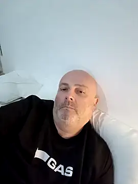 Alexis Bull online show from 1, 3, 2026