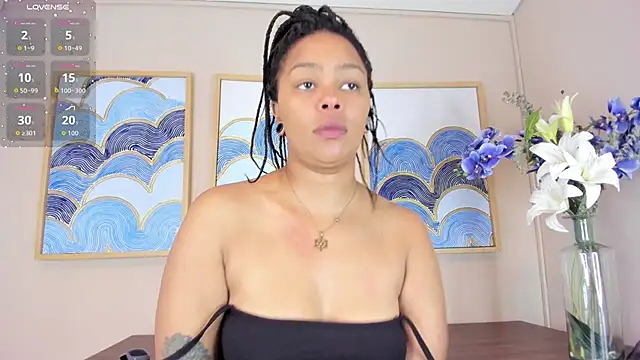 andrea xoe  online show from 19, 11, 2025