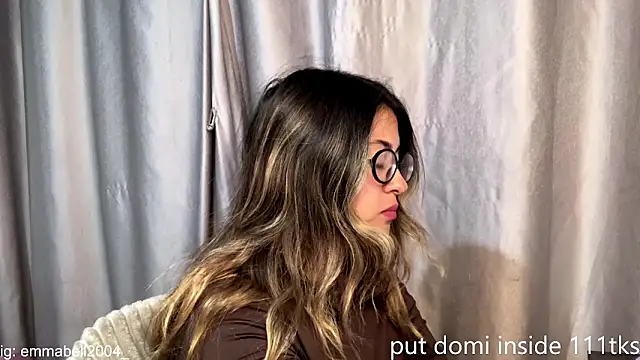 Snapshot of emma__bell_ chatting on 28, 3, 2026 emma bell online show from 28, 3, 2026