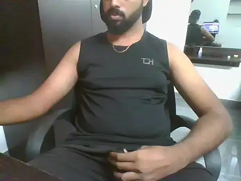 lovelyakash69 online show from 20, 10, 2025