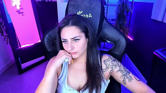 Snapshot of ValeriiMills chatting on 22, 9, 2025 ValeriiMills online show from 22, 9, 2025