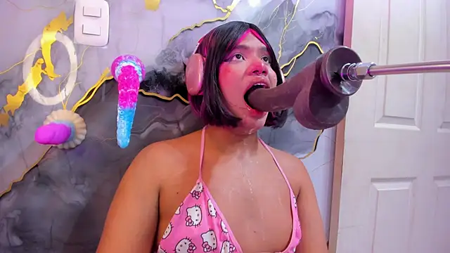 Sasha  moore online show from 16, 11, 2025