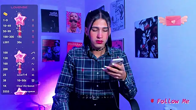 Snapshot of SkylerBennet chatting on 22, 3, 2025 SkylerBennet online show from 22, 3, 2025