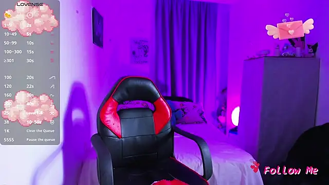 Snapshot of SkylerBennet chatting on 23, 9, 2025 SkylerBennet online show from 23, 9, 2025