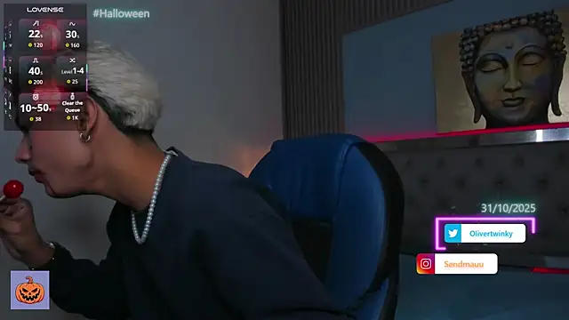 OliverTwinky online show from 28, 10, 2025