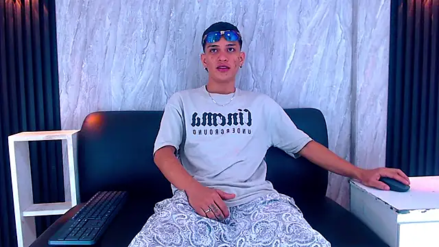 Snapshot of Matt_Ruso chatting on 8, 10, 2025 Matt Ruso online show from 8, 10, 2025