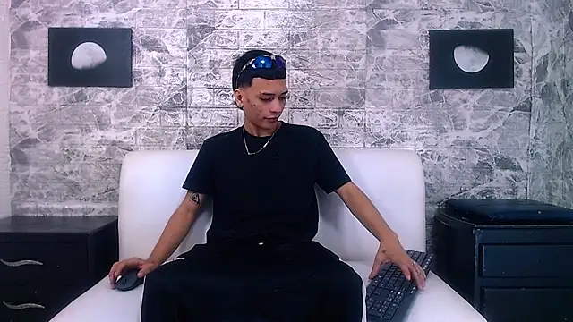 Snapshot of Matt_Ruso chatting on 9, 10, 2025 Matt Ruso online show from 9, 10, 2025