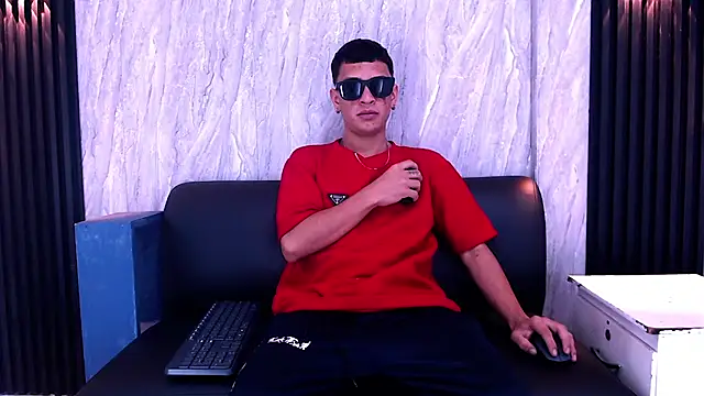 Snapshot of Matt_Ruso chatting on 22, 10, 2025 Matt Ruso online show from 22, 10, 2025