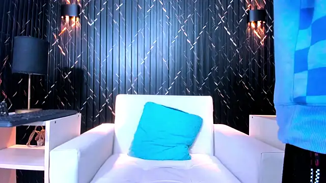 Snapshot of Matt_Ruso chatting on 11, 11, 2025 Matt Ruso online show from 11, 11, 2025