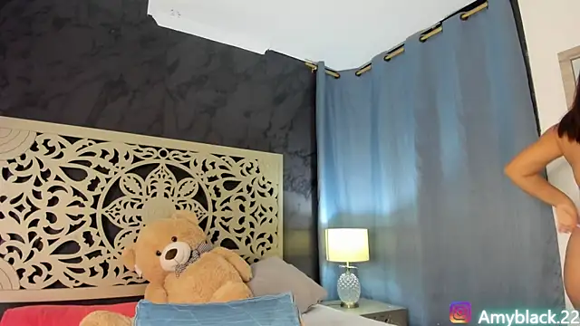 Amyblack   online show from 15, 9, 2025