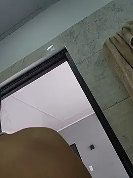 Rosa Warreen  online show from 18, 11, 2025