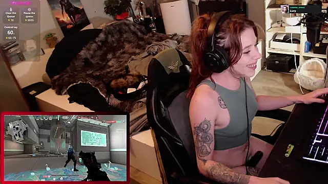 Horny Makima online show from 16, 10, 2025