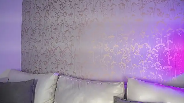 Robbin Blaze online show from 4, 2, 2026