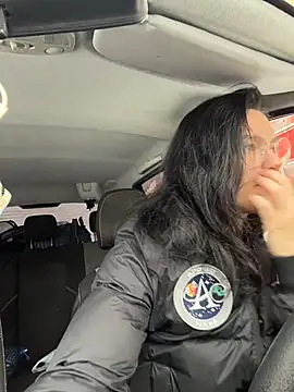 MeekyRich online show from 2, 12, 2025